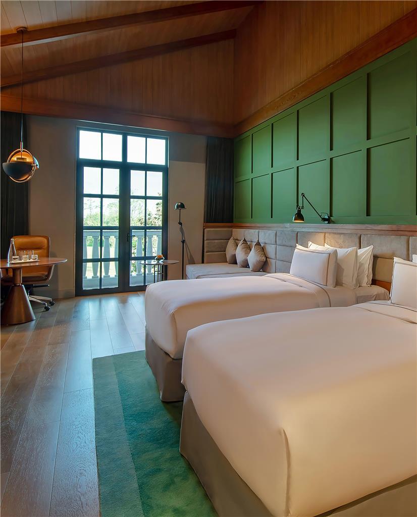 Melia Parkside Hotel 4*