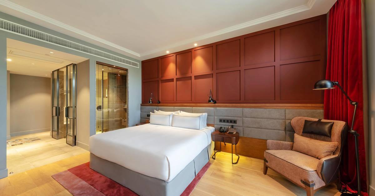 Melia Parkside 4*
